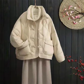 Stand colarinho bobina de fivela curto para baixo do casaco branco pato Pinghu luz de inverno feminino