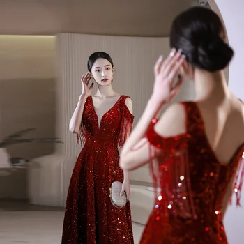 Luxo Vermelho A linha Prom Vestidos de Noite 2023 com decote em V Sequin Chão de Cristal Comprimento Brithday Festa Vestidos de Mulheres Robe De Sarau