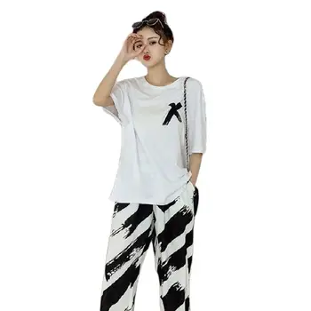 Terno de Verão 2022 Nova Moda Terno Feminino coreano a Versão De Duas peças de Conjunto de Mulheres de manga Curta T-shirt + de nove pontos Casual Calças